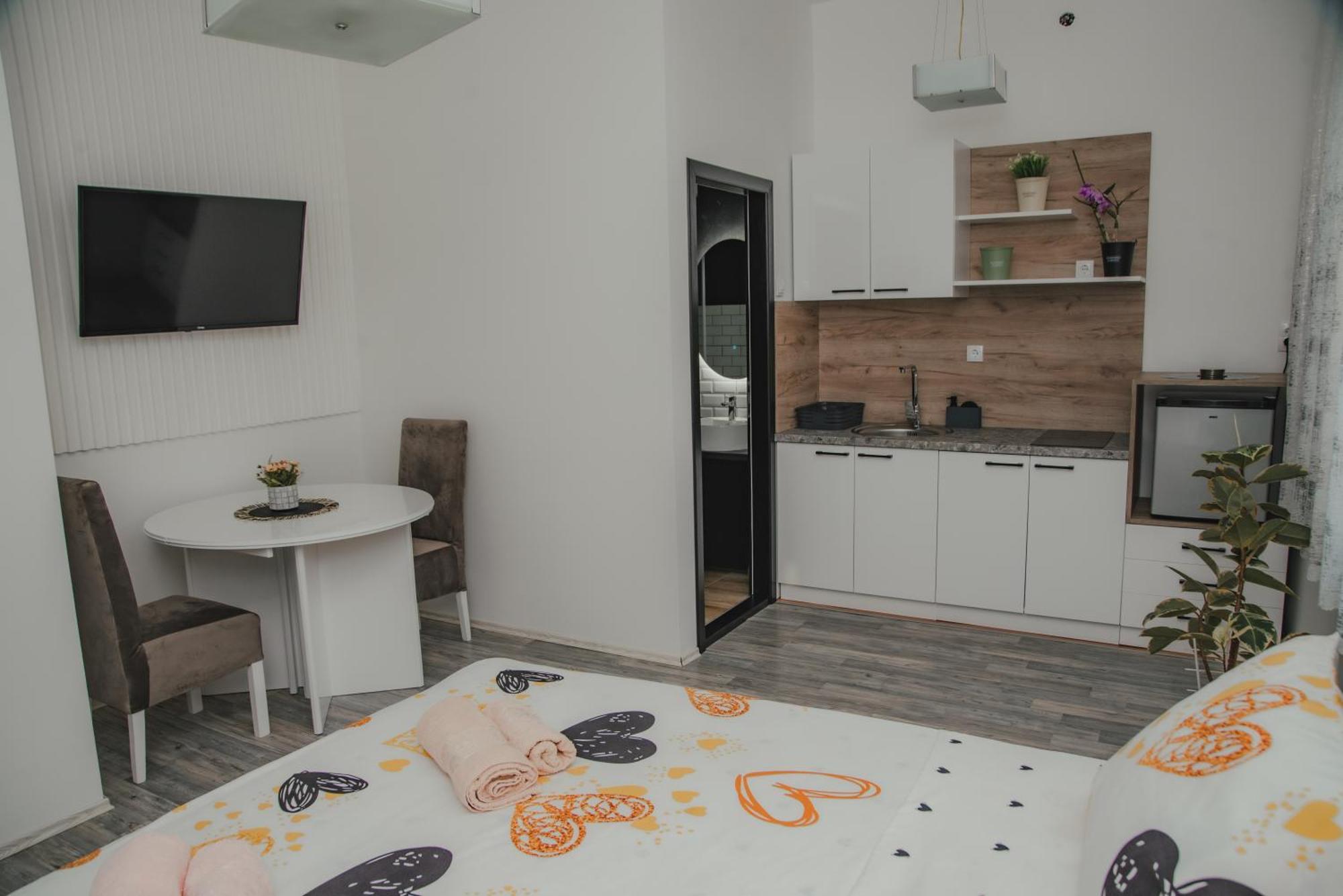 Jes Apartments 레스코바츠 외부 사진