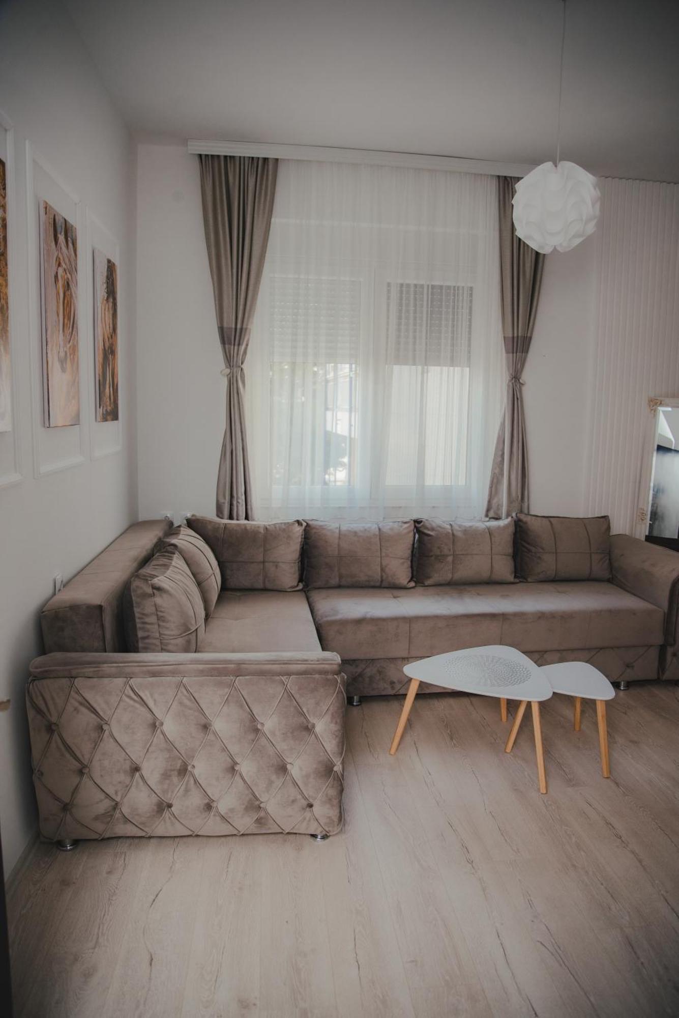 Jes Apartments 레스코바츠 외부 사진