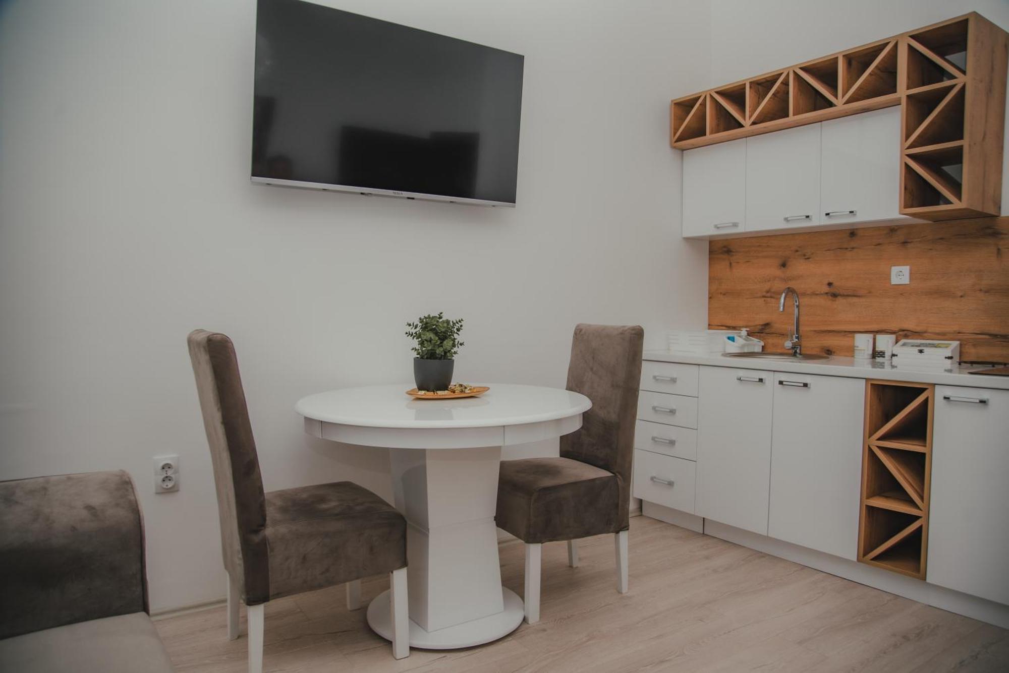 Jes Apartments 레스코바츠 외부 사진